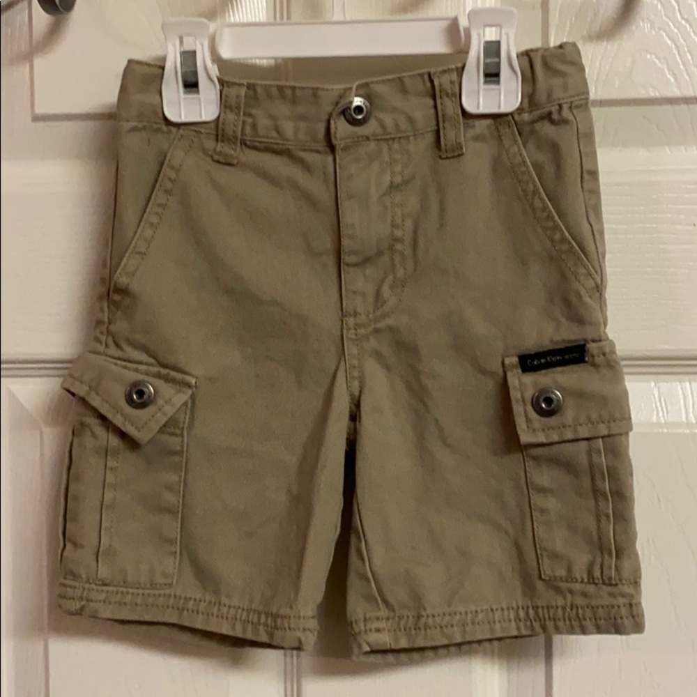 🌺5/$25 Calvin Klein toddler shorts size 3T🌺